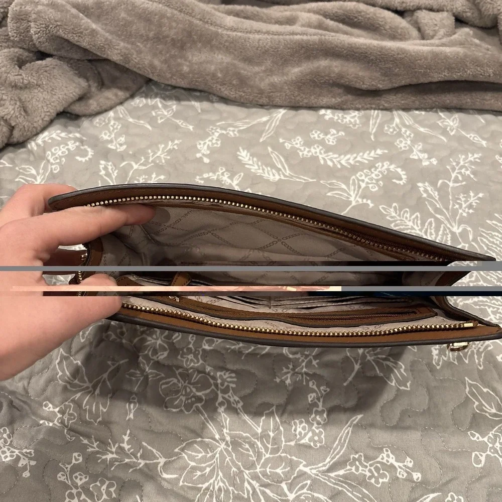 MICHAEL KORS SHEILA SMALL MINI CROSSBODY BAG PURSE HANDBAG * Missing Strap *
